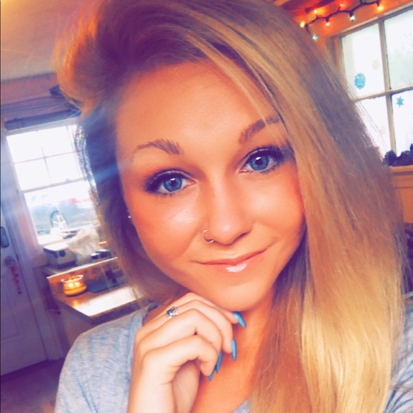 Meet your Posher, Chaney - Picture 1 of 1